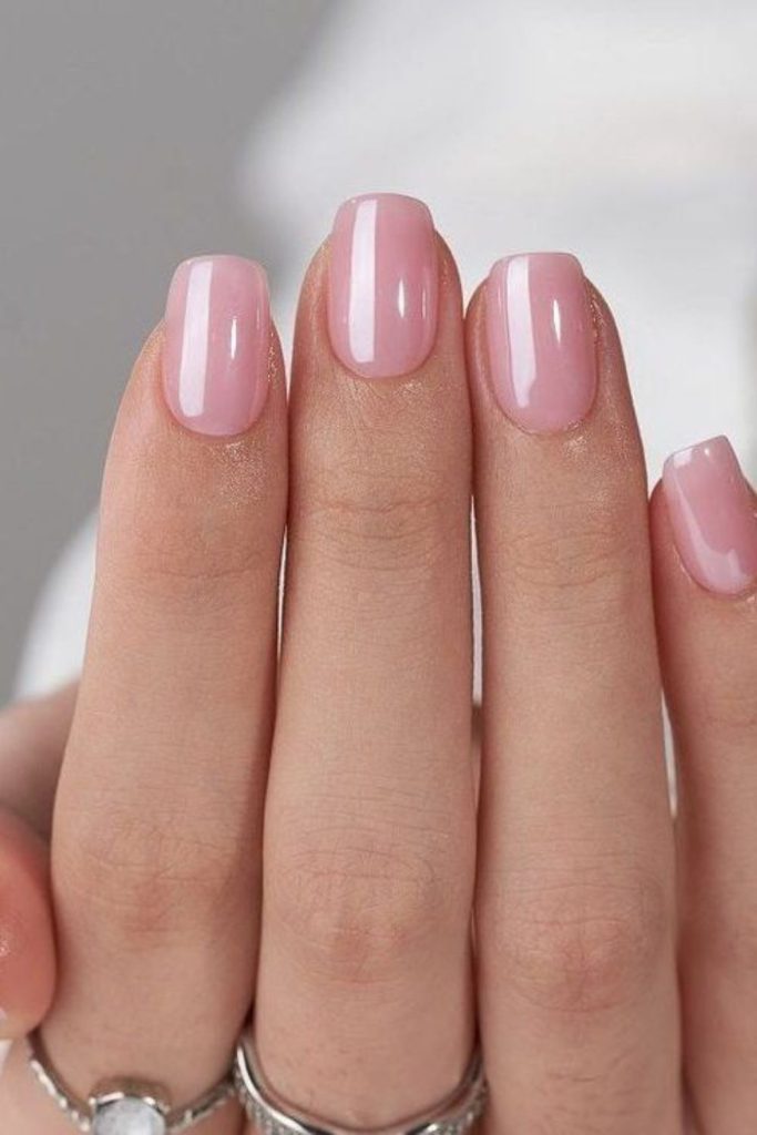 Sheer icy pink short nails