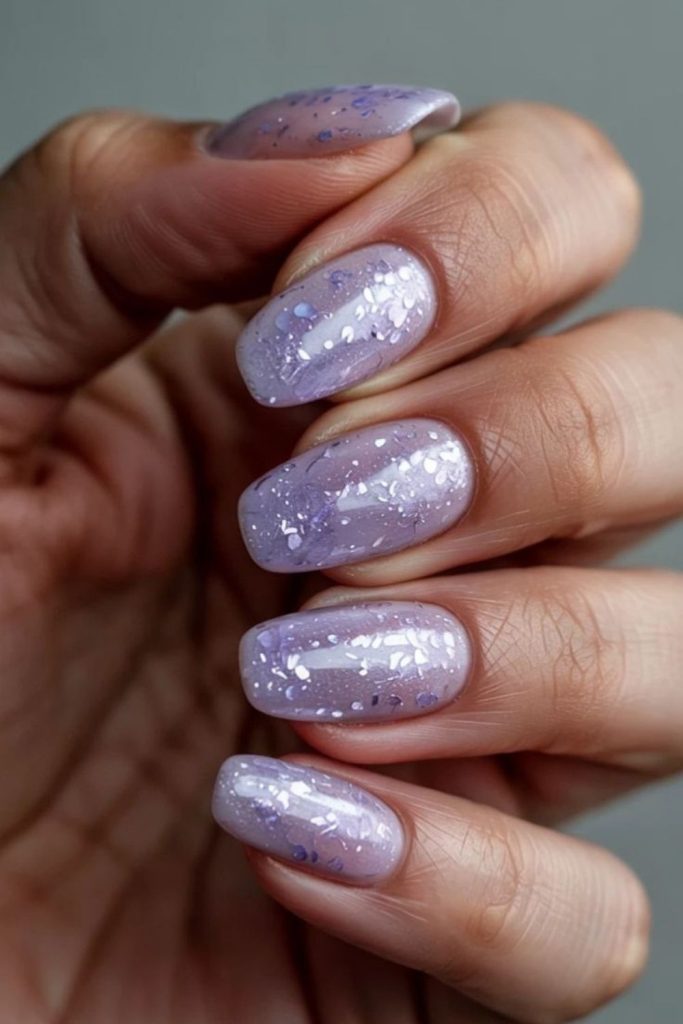 Misty lavender nails with silver hints