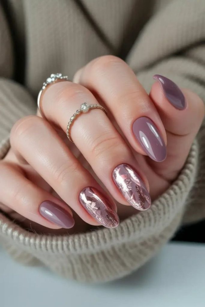 Soft mauve with metallic playful shimmer