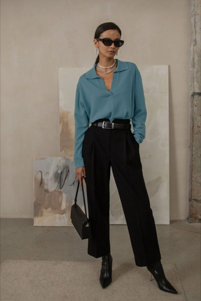 Large collar top with loose straight pants