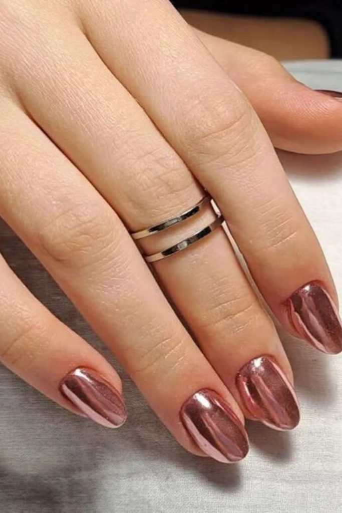 Rose gold metallic subtle nails