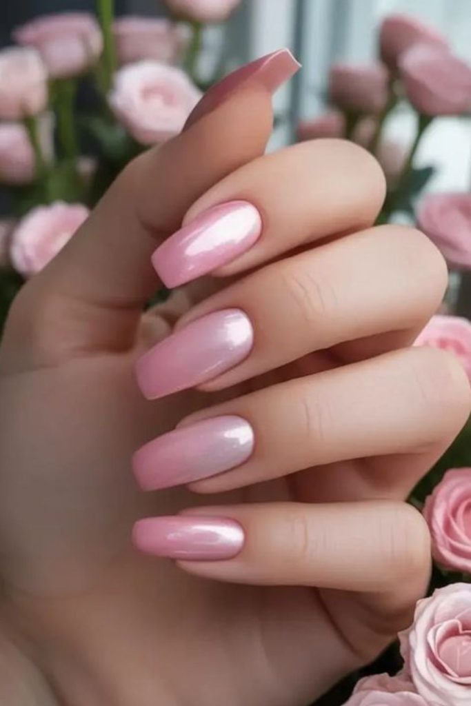 Soft pink nails, floral inspired beauty.