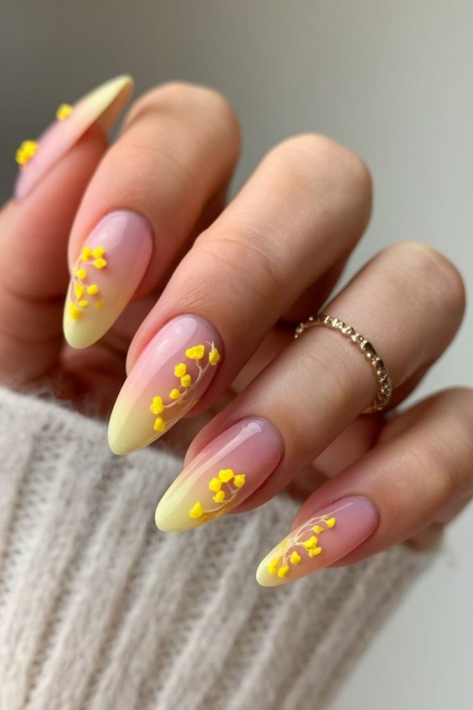 Butter-colored nails with white accents