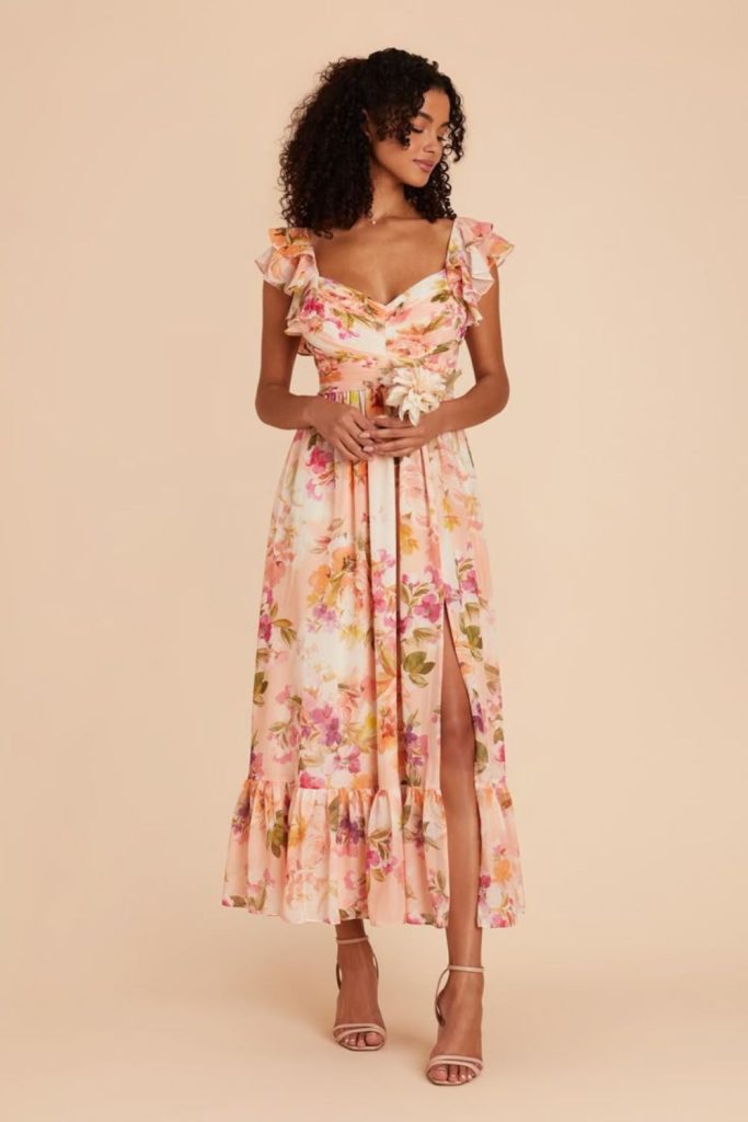 Ruffled tea dress romantic style.