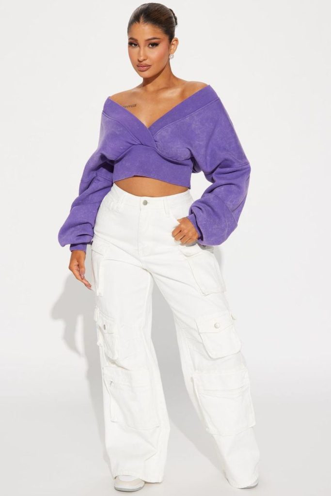 Lavender cropped tank white cargo pants