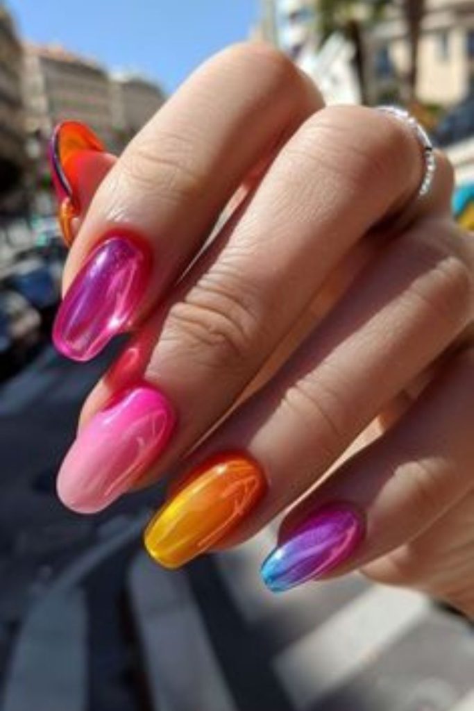 Pastel neon nails with bold streaks