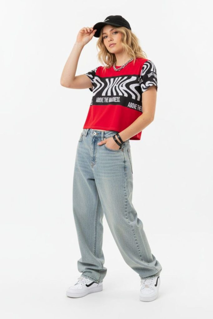 Fluorescent graphic tee with loose fit jeans 