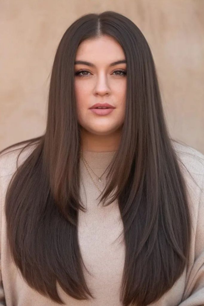 Long smooth contoured siren hairstyle