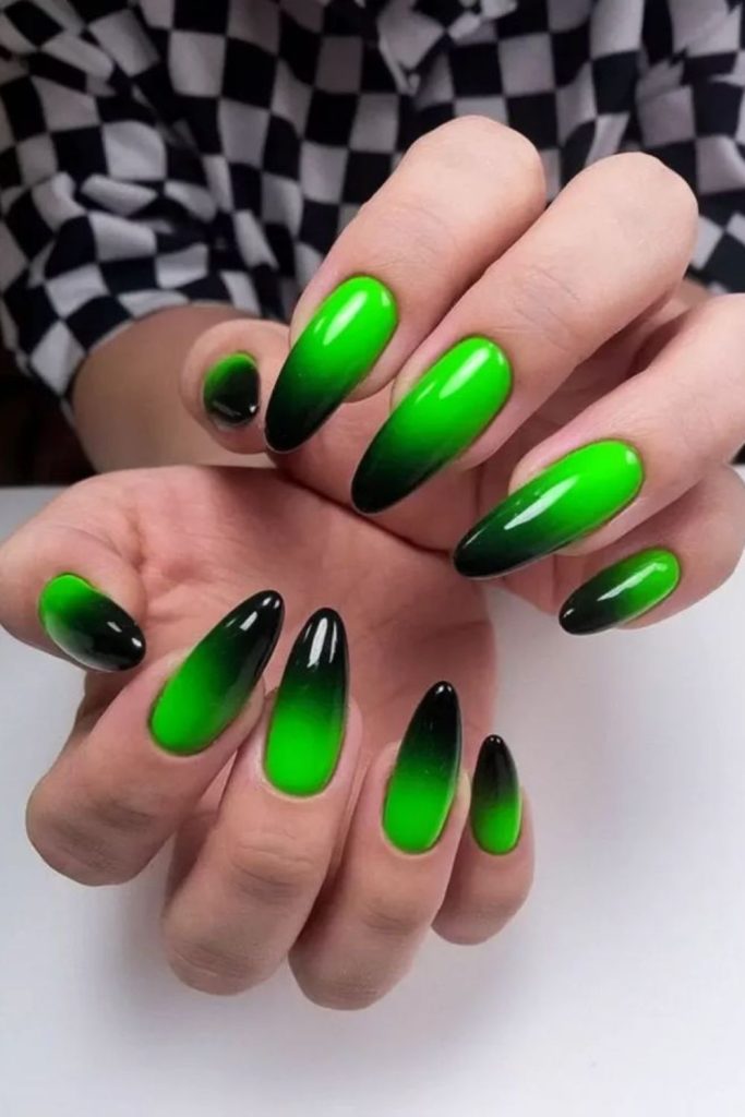Alien aura gradient neon nails