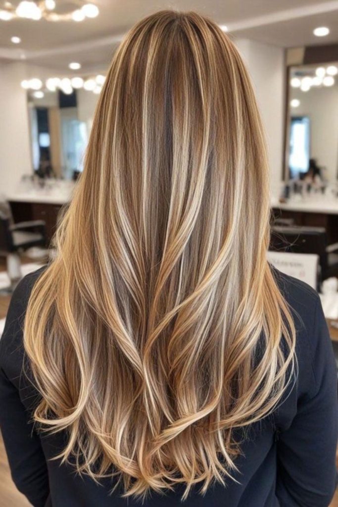 Swirled caramel highlights flowing naturally