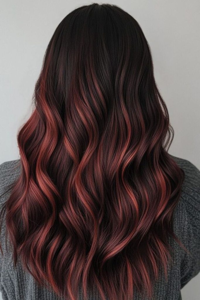 Crimson root melt brown hairstyle look.