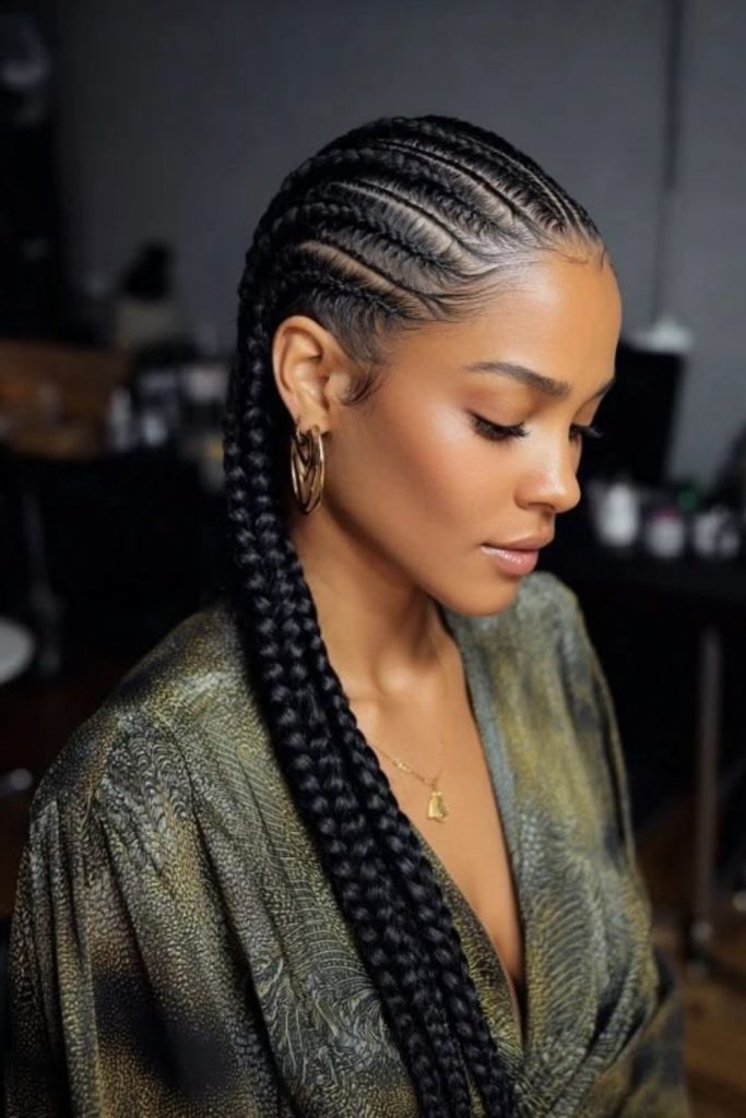 Twisting whirlpool braids energetic motion