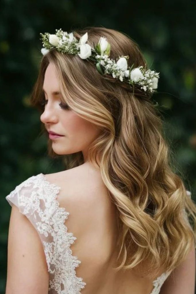 Flowing waves adorned with floral crown
