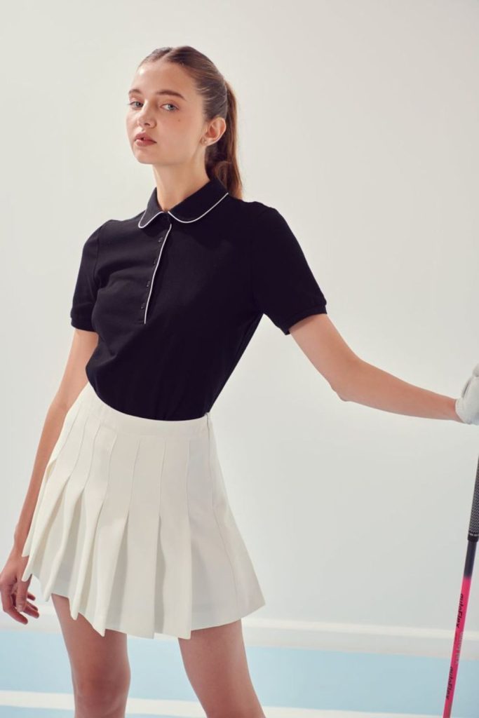 Striped tee pleated skort look.