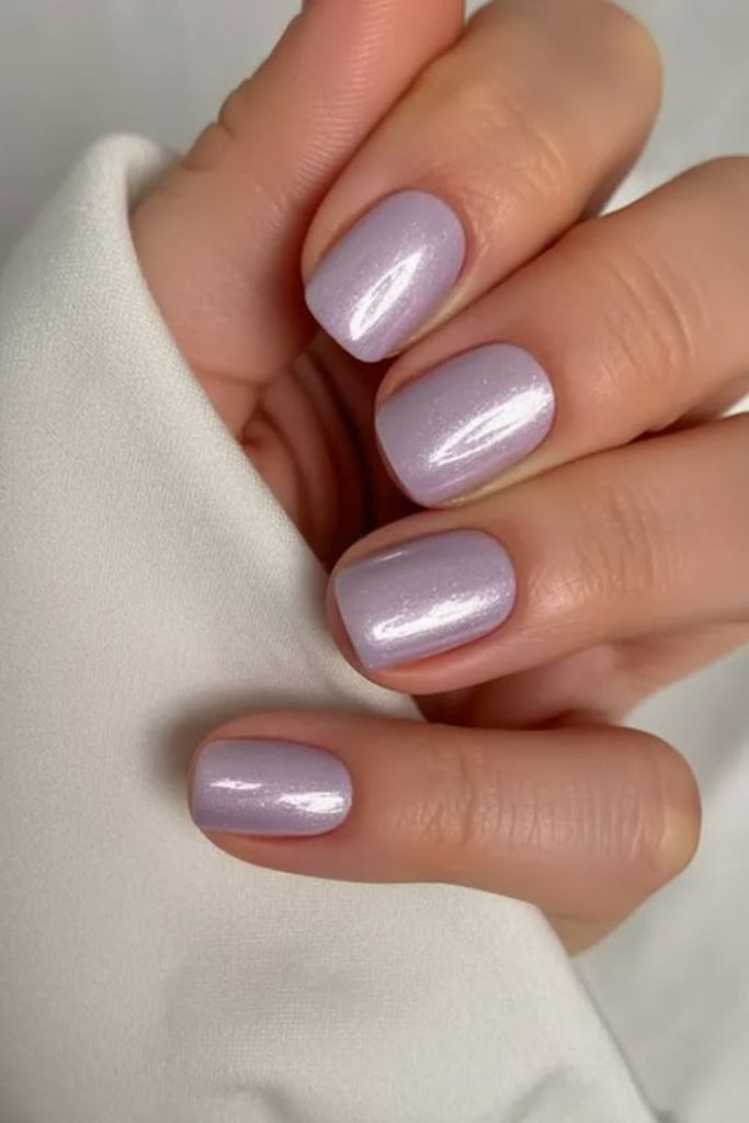 Translucent lavender smoky short nails