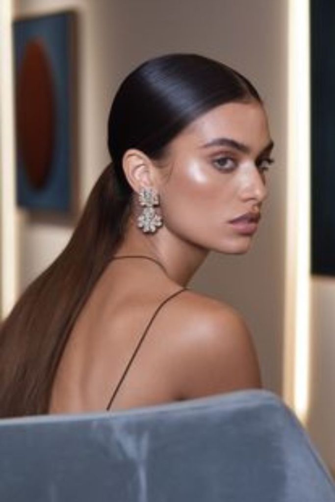 Tie Back ultra sleek straight tie