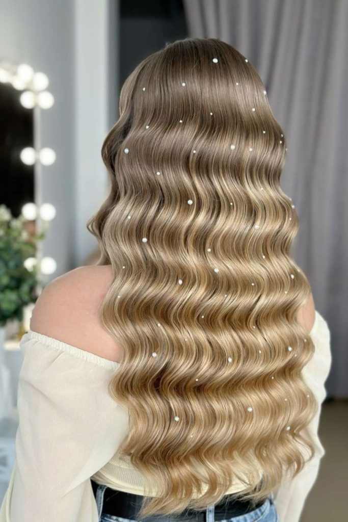 Electric crimped volume edgy textured hair