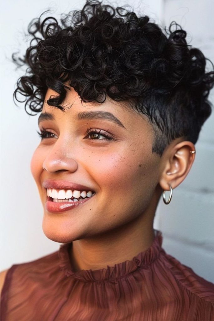 Jet undercut short curly glow style.