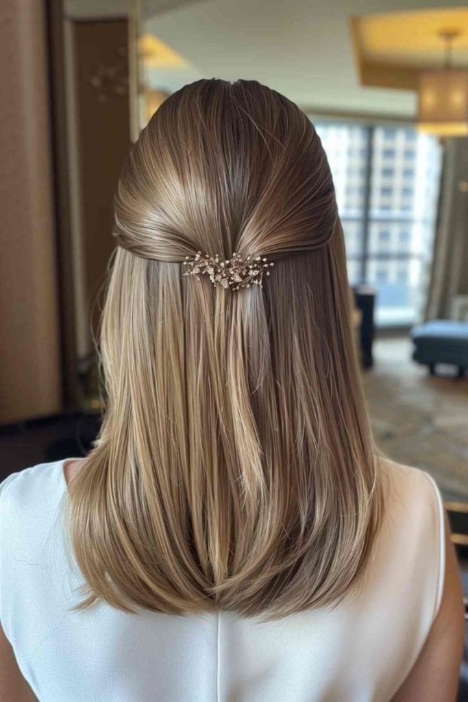Pearl shine straight glide with sleek polished strands