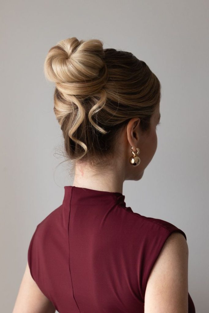 Rope twist bun structured elegant hair