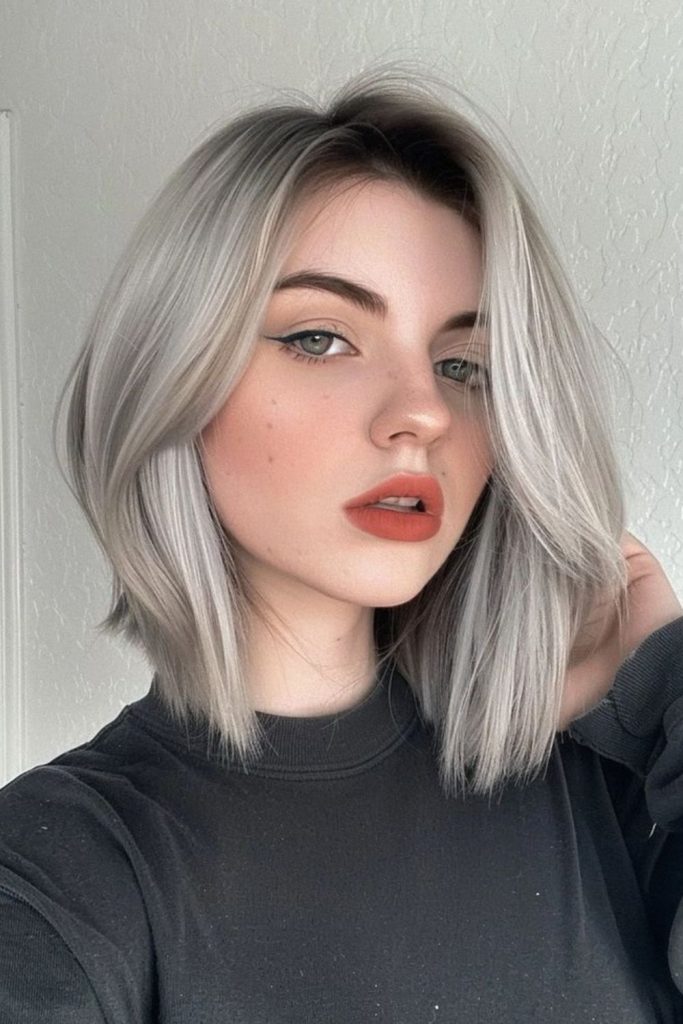 Silver Ash Blunt Flow cool blunt silver toned medium cut