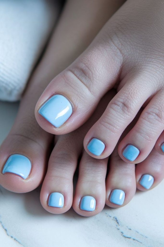 Sky blue minimal line toe nails
