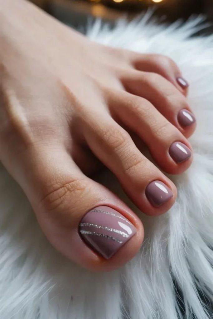 Soft taupe neutral chic toe design