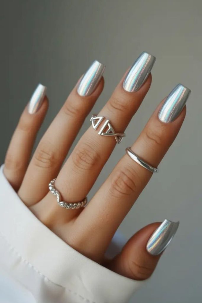 Arctic silver icy chrome square nails