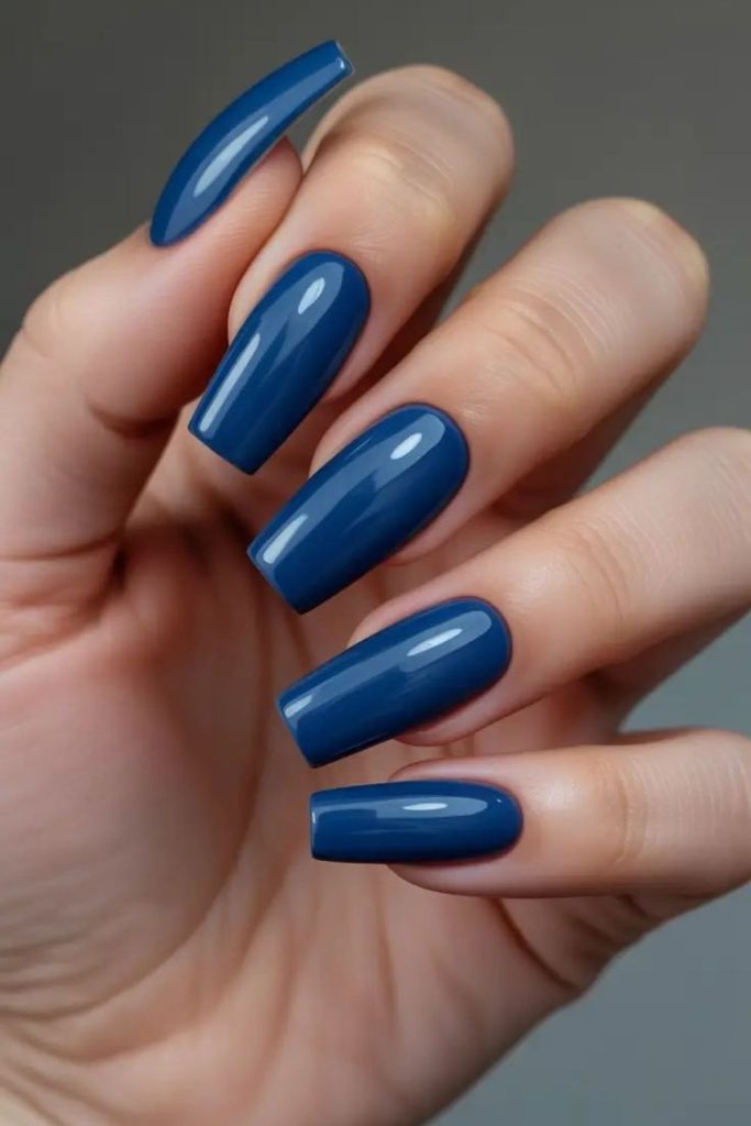 Denim blue matte chic nails.