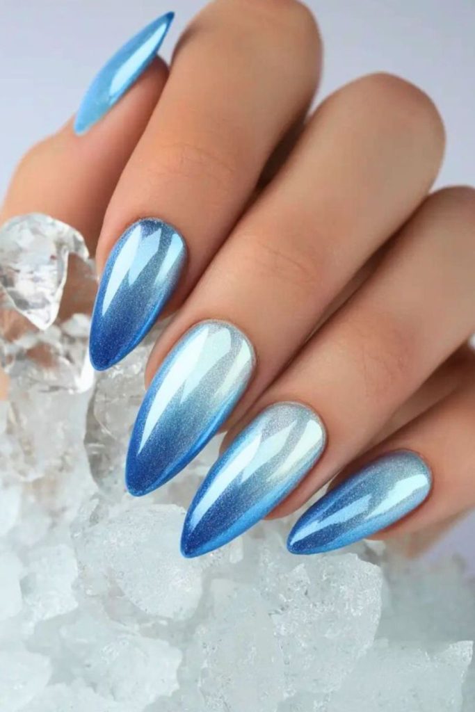 blue chrome futuristic nail gradient