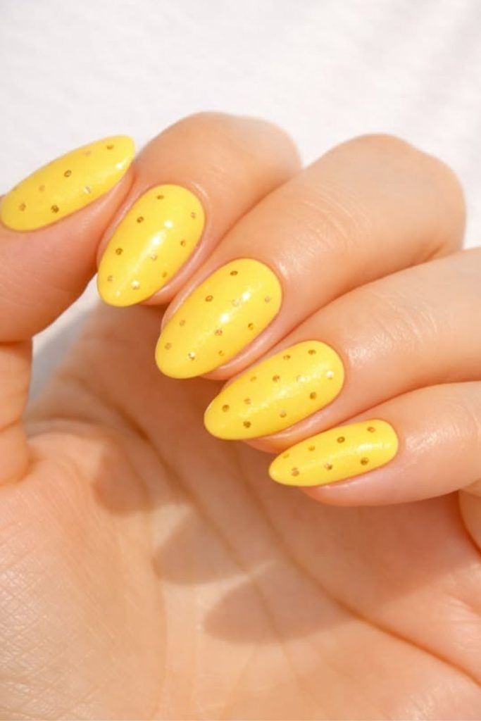 Candy pop neon yellow dots