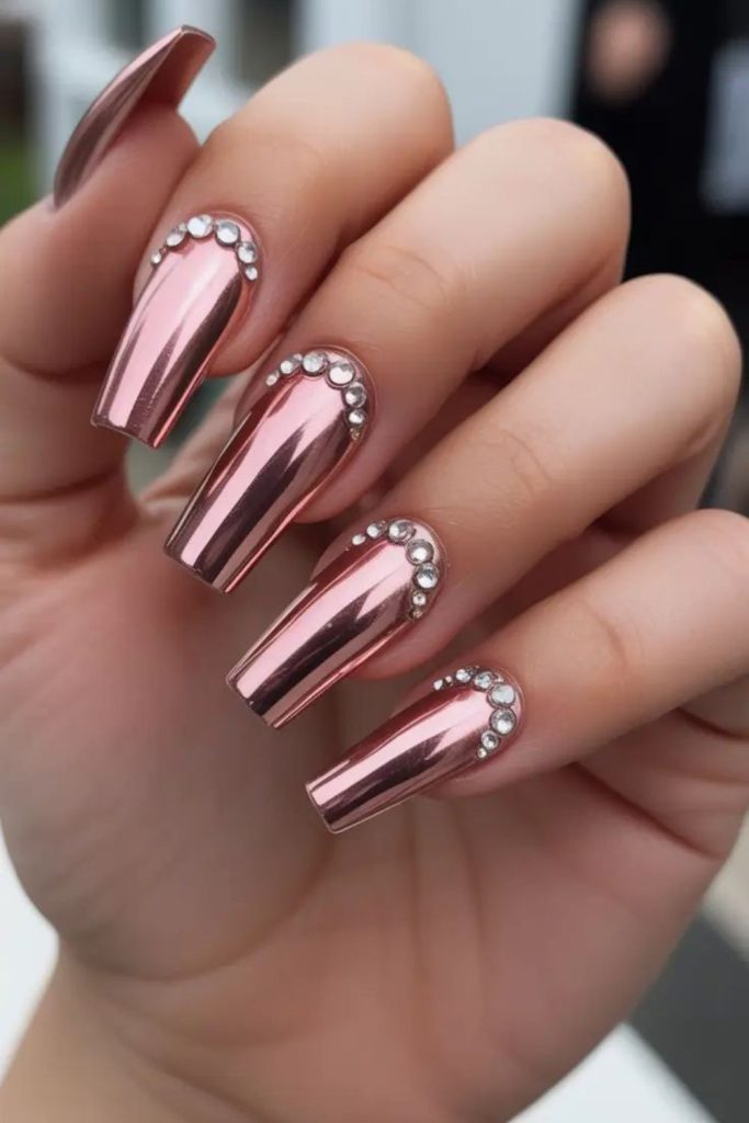Dusty rose elegant glam nails.