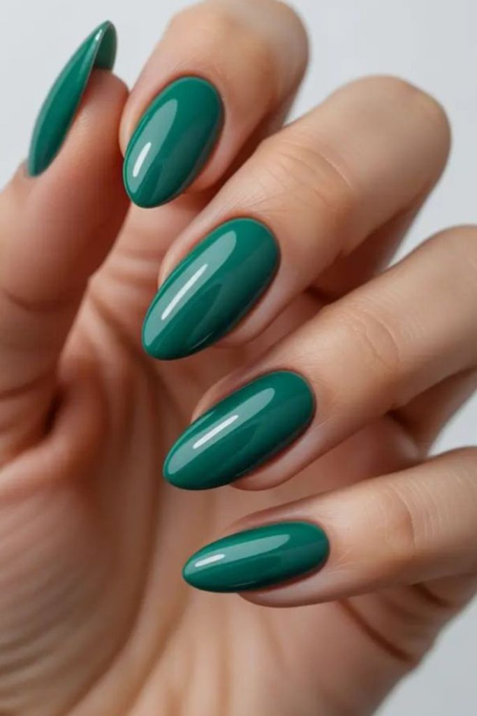 Emerald green rainforest glossy manicure