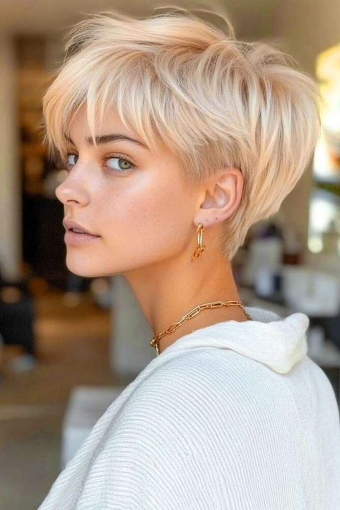 Sleek cropped layers with volume.