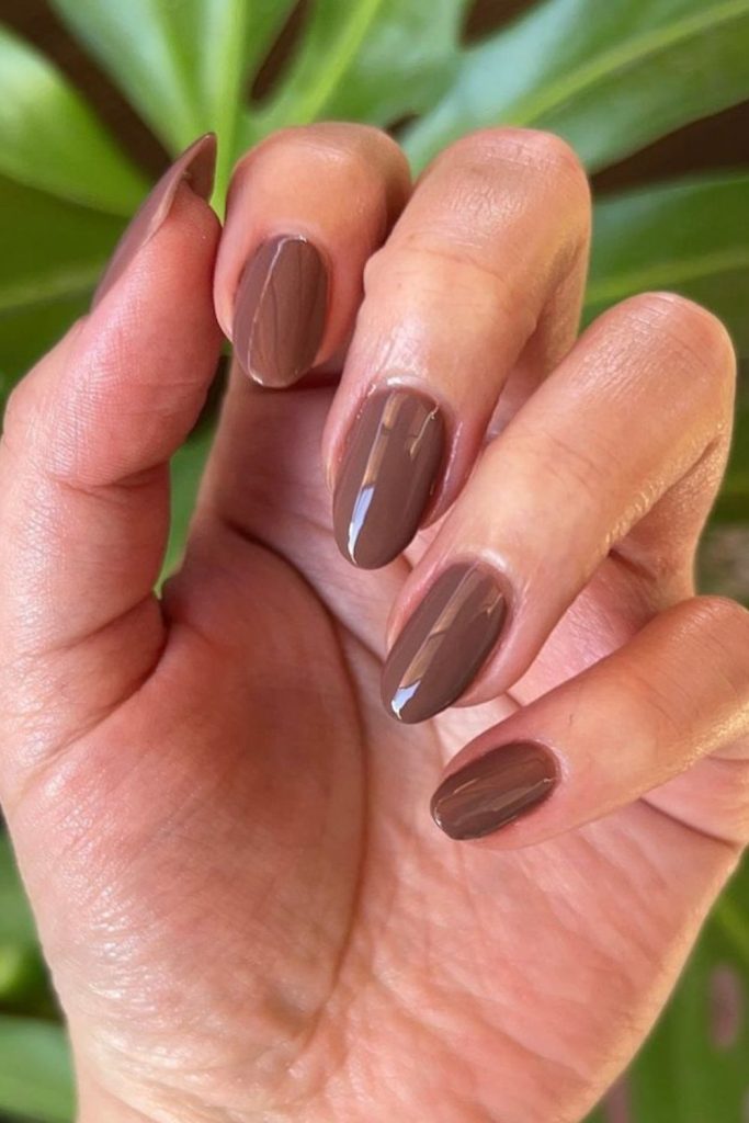 Mocha brown glossy baddie nails