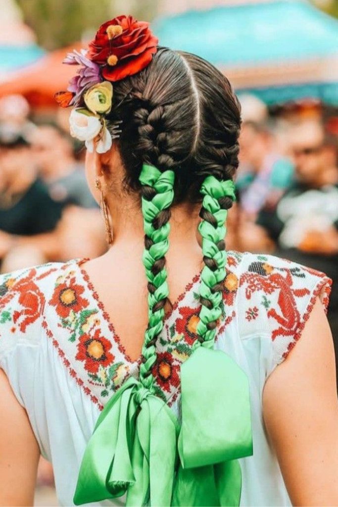 Talavera ribbon crown braid.