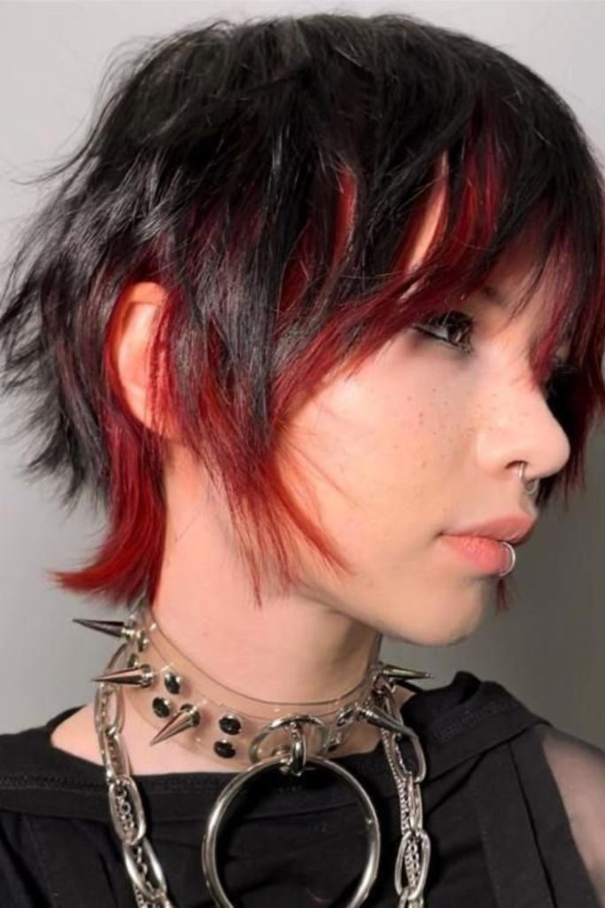 Two-tone alt bob with contrasting colours.