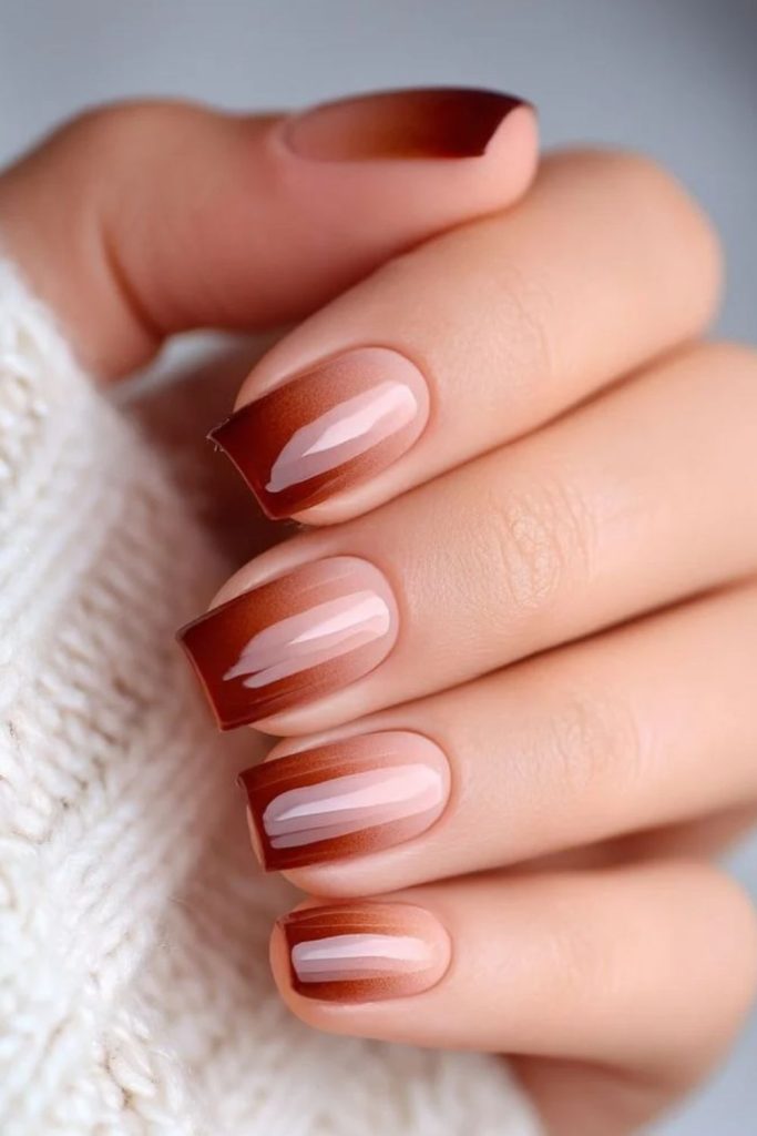 Caramel apple Thanksgiving nail design.