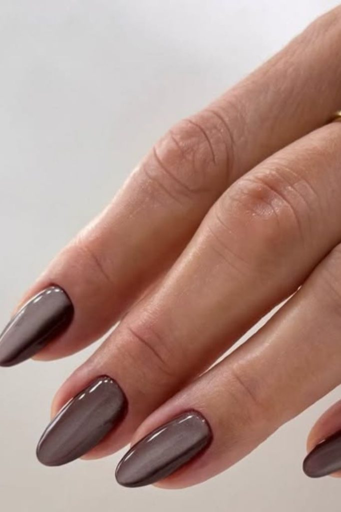 Cocoa brown jelly nails.