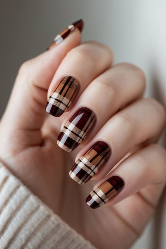 Coffee shop plaid nail design.