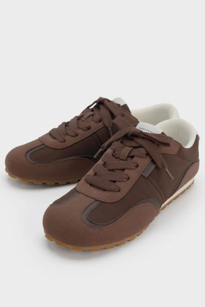 Earth tone casual lifestyle sneakers.