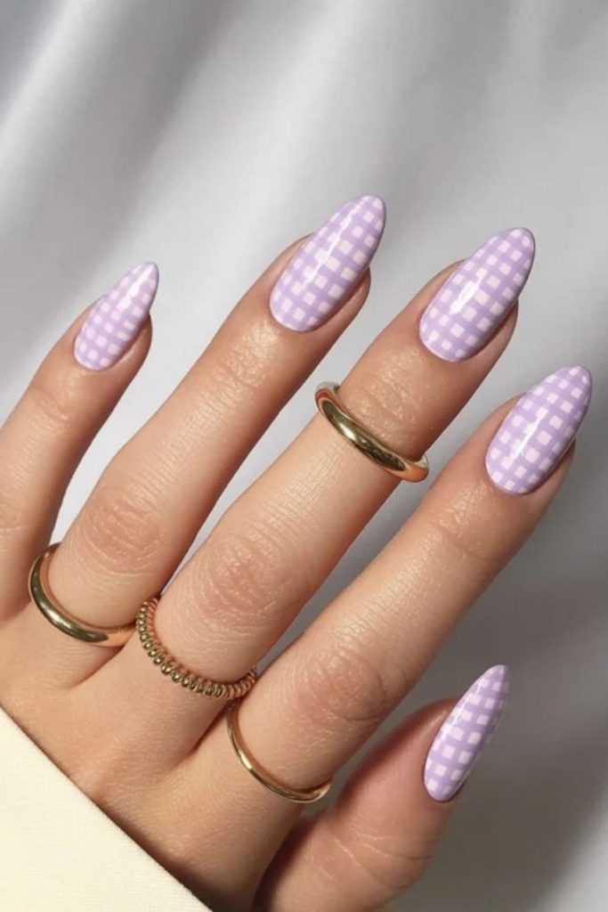 Lavender cottage plaid nail design.