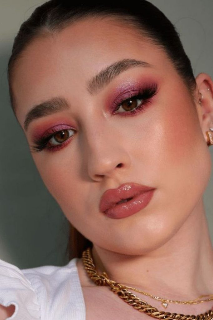 Soft berry sunset makeup look.