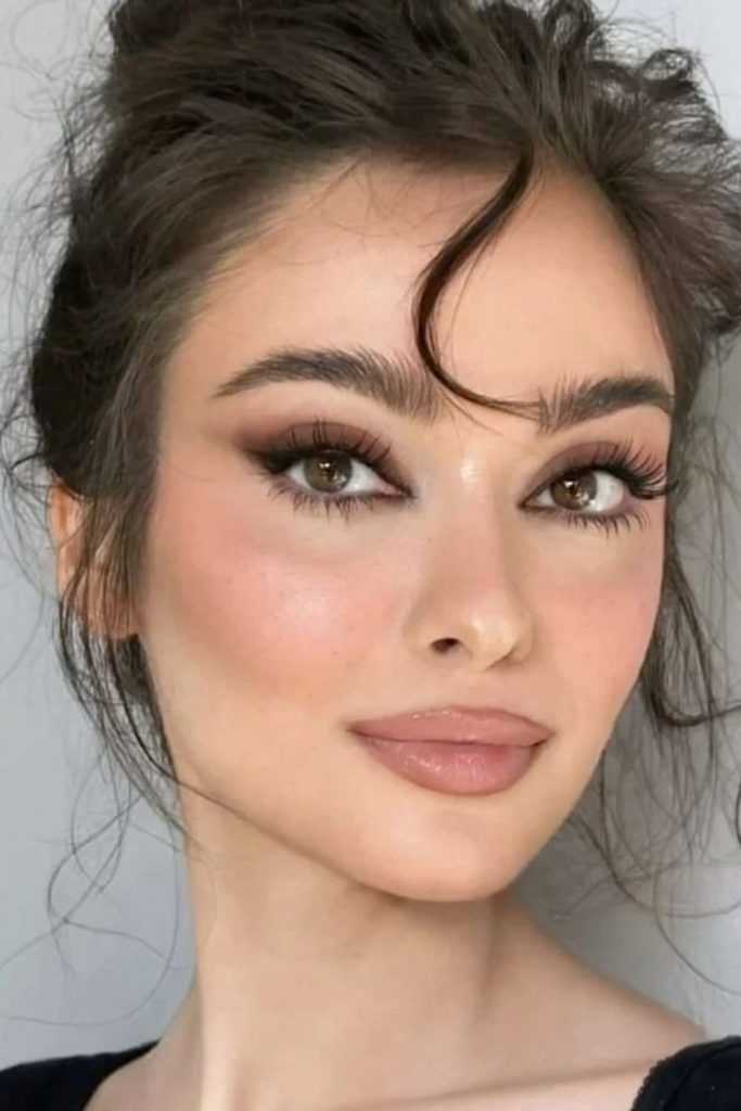 Cocoa doll eyes makeup look.