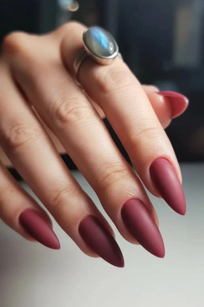 Matte burgundy nails with gold
