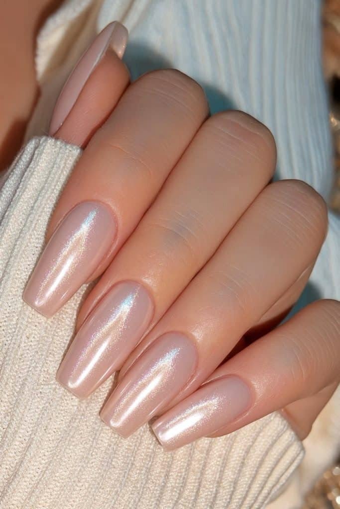 Pearl champagne coffin nails.
